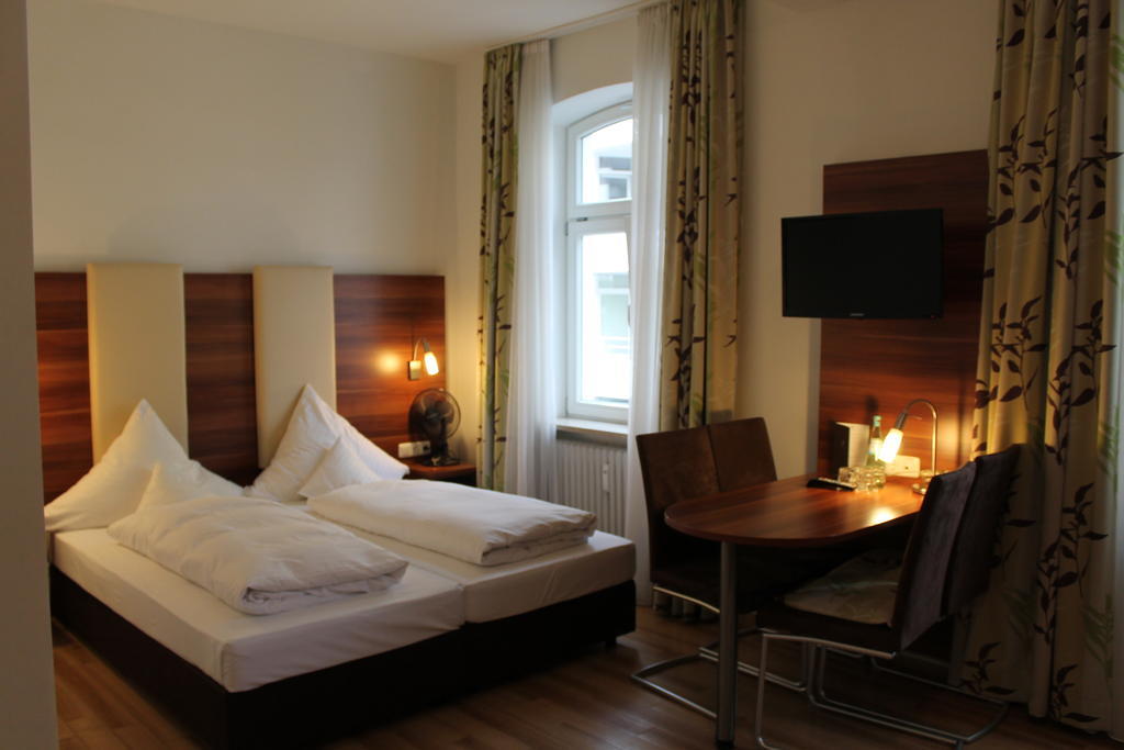 מינכן Hotel Am Viktualienmarkt מראה חיצוני תמונה