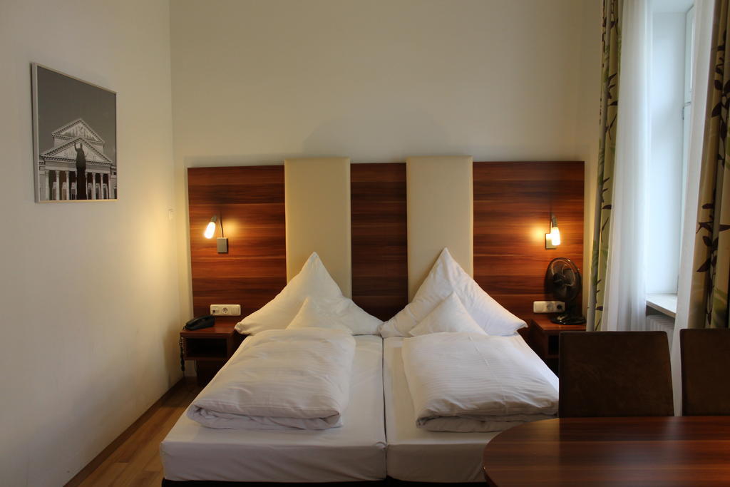 מינכן Hotel Am Viktualienmarkt מראה חיצוני תמונה